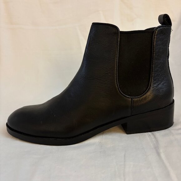 Cole Haan Landsman Black Leather Chelsea Boots Women's Size 8M - Picture 2 of 12